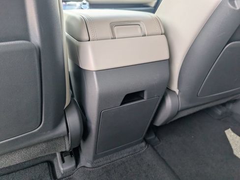Used 2025 Hyundai Santa Fe SEL FWD image 27