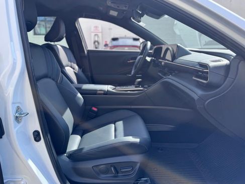 Certified 2026 Toyota Crown XLE image 12