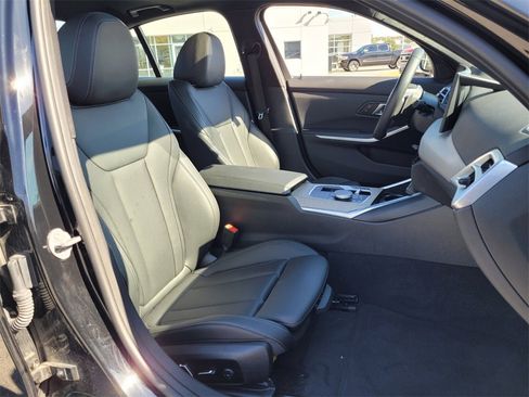 Used 2025 BMW 330i 330i image 12