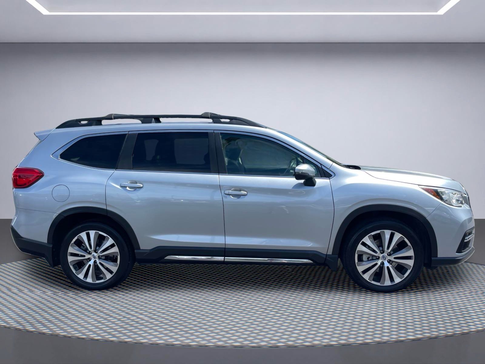 Used 2021 Subaru Ascent Limited w/ Technology Package AWD/4WD image 10