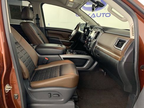 Used 2018 Nissan Titan Platinum Reserve w/ Platinum Utility Package image 40