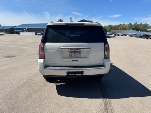 Used 2020 GMC Yukon Denali w/ Denali Ultimate Package AWD/4WD image 7