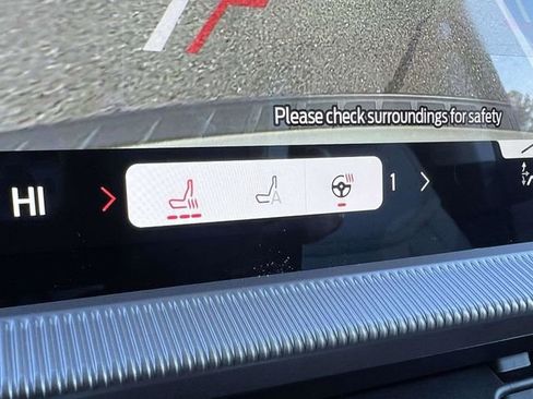 New 2026 Ford Explorer Active w/ Active Comfort Package image 21