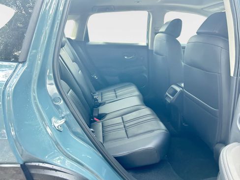 Used 2027 Honda HR-V EX-L image 13