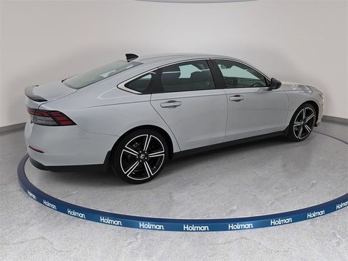 Certified 2023 Honda Accord Sport image 5