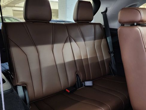 Used 2024 Acura MDX SH-AWD w/ Advance Package image 22