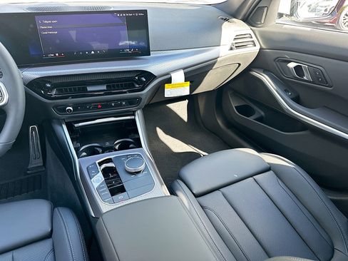 New 2026 BMW 330i Sedan w/ M Sport Package image 18