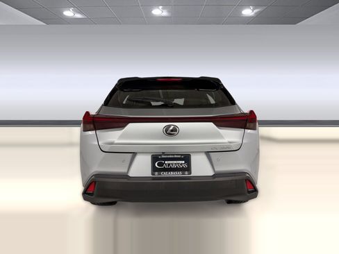 Used 2024 Lexus UX 250h FWD image 10