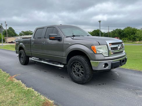 Used 2013 Ford F150 XLT w/ Luxury Equipment Group AWD/4WD image 2