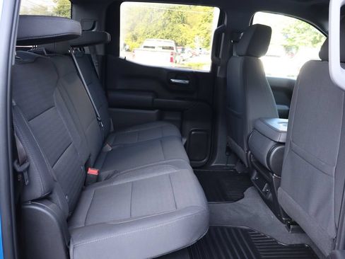Used 2023 Chevrolet Silverado 1500 Custom Trail Boss AWD/4WD image 11