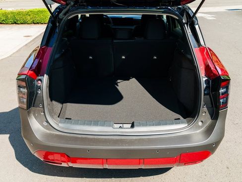 New 2025 Nissan Kicks SV w/ SV Premium Package image 8