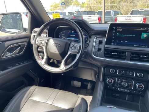 Used 2022 Chevrolet Tahoe RST w/ Sport Performance Package image 27