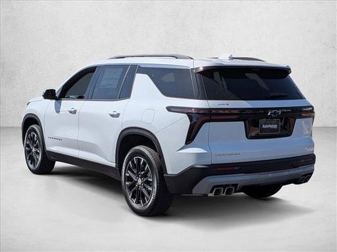 New 2026 Chevrolet Traverse LT FWD image 9