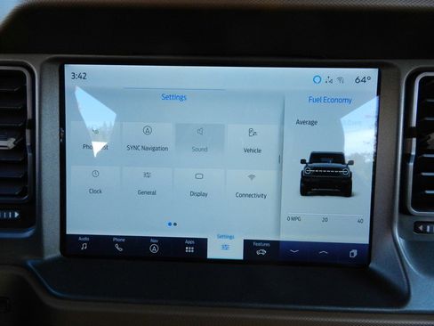 Used 2024 Ford Bronco Outer Banks image 21