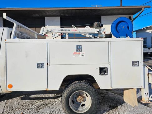 Used 2015 Ford F350 XL w/ Power Equipment Group AWD/4WD image 5