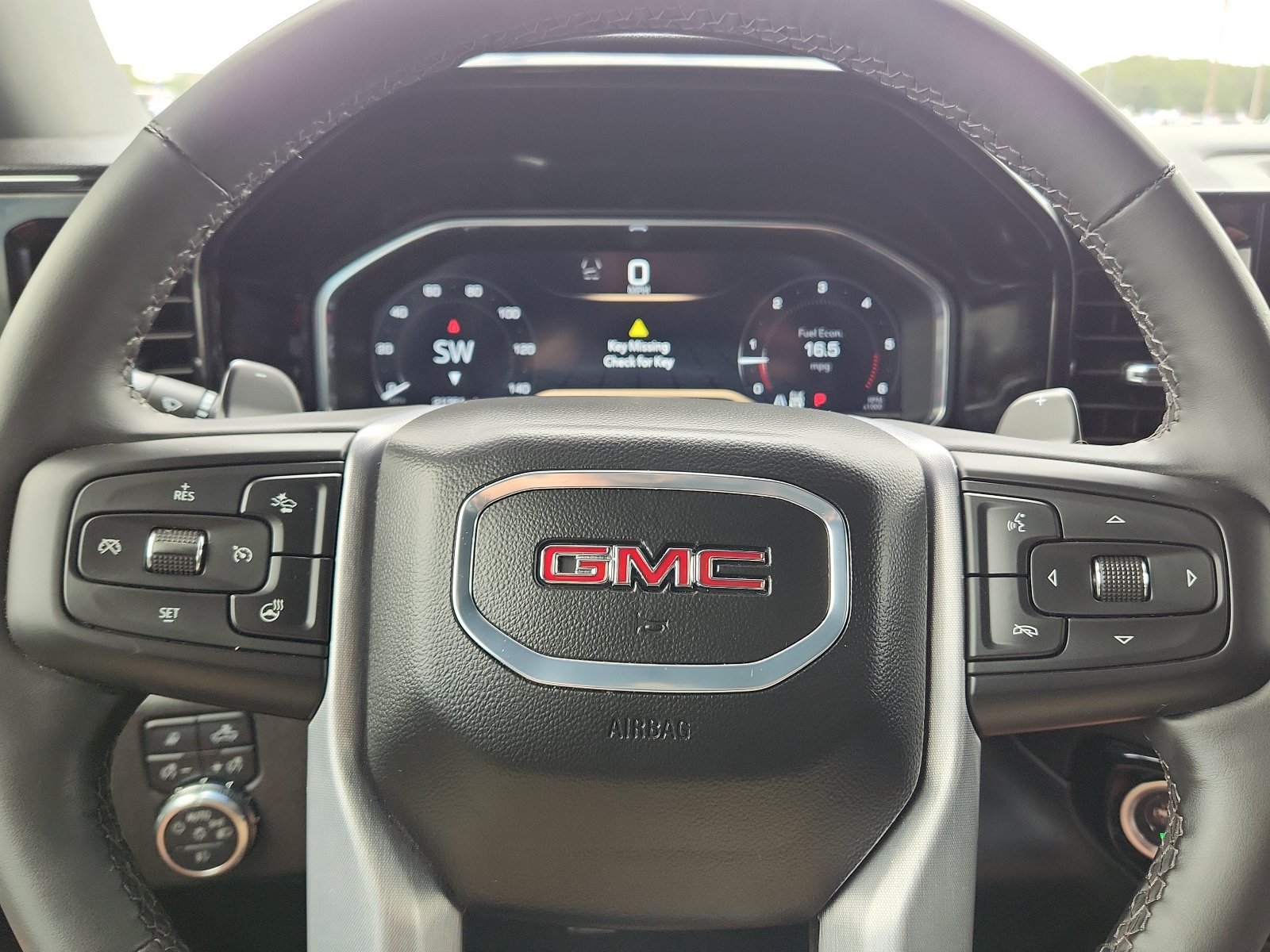 Used 2024 GMC Sierra 1500 Elevation w/ Elevation Premium Package AWD/4WD image 19