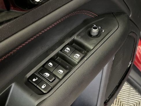 New 2026 Jeep Compass Trailhawk image 11