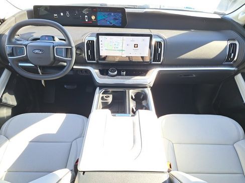 New 2026 Ford Expedition Max Platinum w/ Platinum Ultimate Package image 17