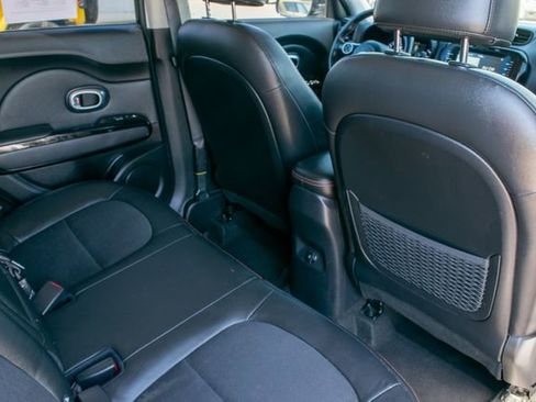 Used 2018 Kia Soul ! w/ Tech Package image 15