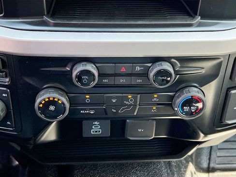 New 2025 Ford F350 XL w/ XL Chrome Package image 9