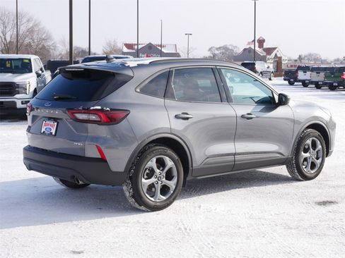 Certified 2025 Ford Escape ST-Line image 5