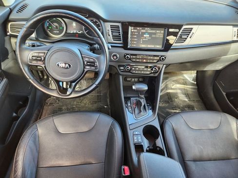 Used 2018 Kia Niro EX Premium image 15