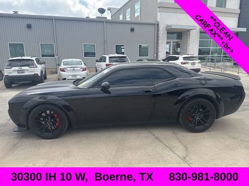 Used 2022 Dodge Challenger SRT Hellcat image 1