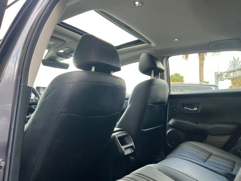 Used 2023 Honda HR-V EX-L image 20