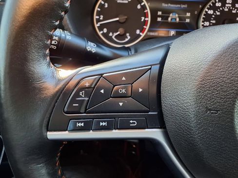 Used 2021 Nissan Sentra SR image 12