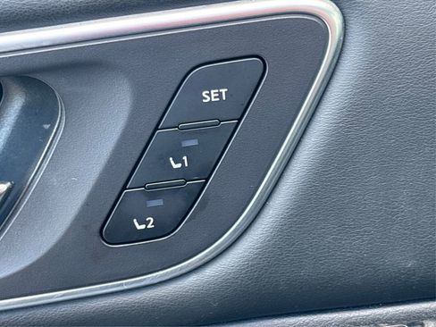 Used 2021 Nissan Rogue SL w/ Premium Package image 25