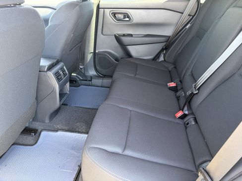 New 2026 Nissan Rogue S image 18