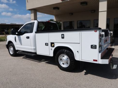 Used 2019 Ford F250 XL RWD image 6