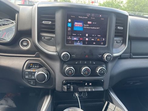 Used 2023 RAM 1500 Lone Star AWD/4WD image 30