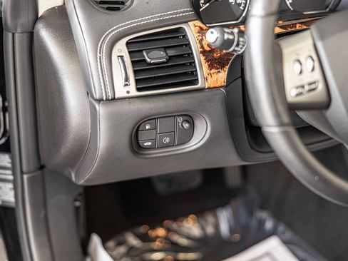 Used 2011 Jaguar XK Convertible image 21