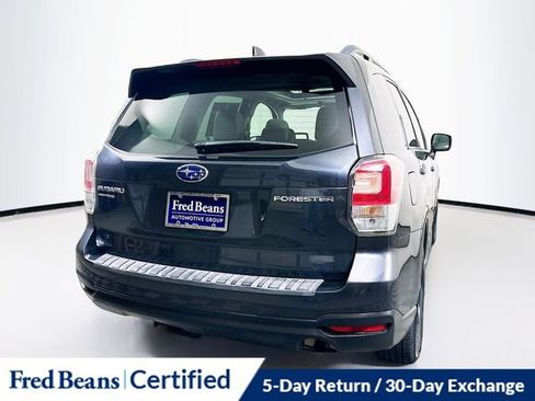 Used 2018 Subaru Forester 2.5i Premium w/ All-Weather Package image 8