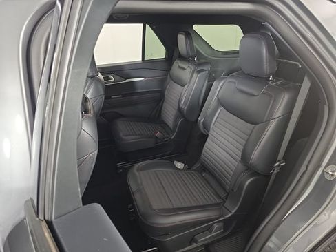Used 2026 Ford Explorer ST-Line AWD/4WD image 26