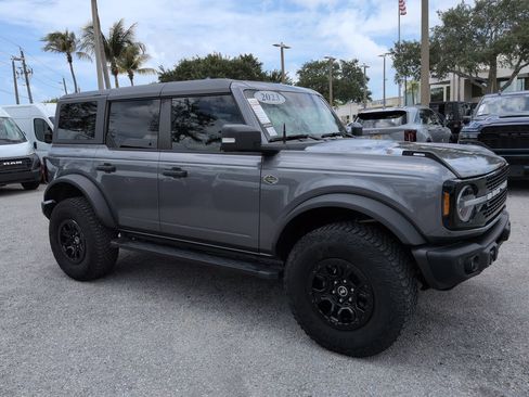 Used 2023 Ford Bronco Wildtrak AWD/4WD image 2