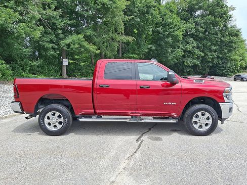Used 2026 RAM 2500 Big Horn AWD/4WD image 25
