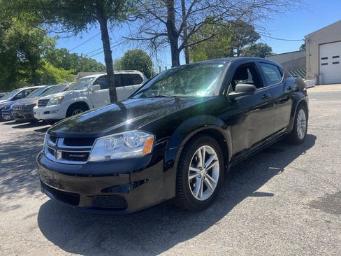 Used 2013 Dodge Avenger SE FWD image 19