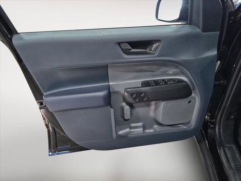 Used 2024 Ford Maverick Lariat w/ Black Appearance Package image 11