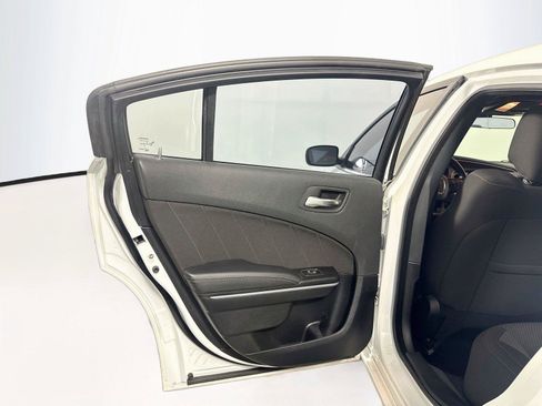 Used 2020 Dodge Charger SXT RWD image 22