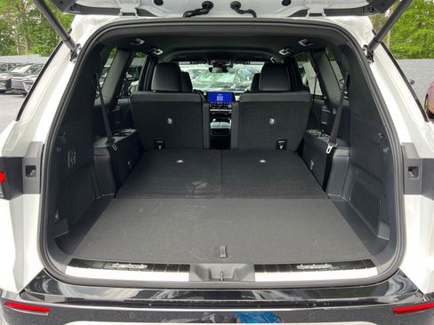 New 2026 Lexus TX 500h AWD image 12