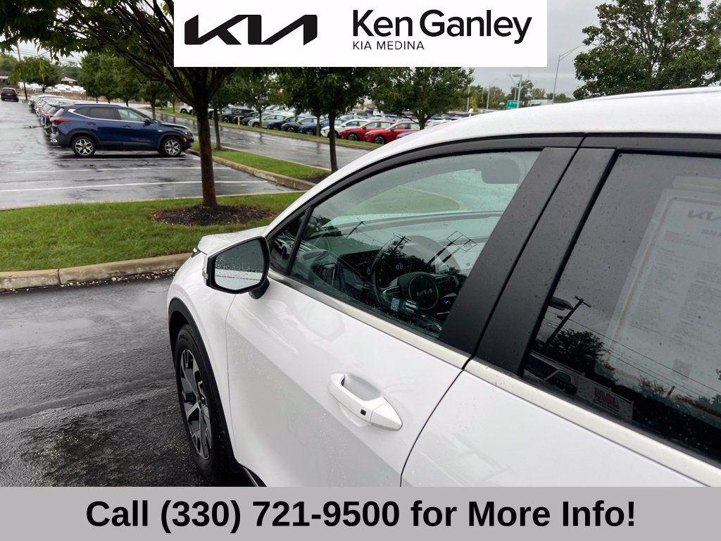 Certified 2024 Kia Sportage EX FWD image 23