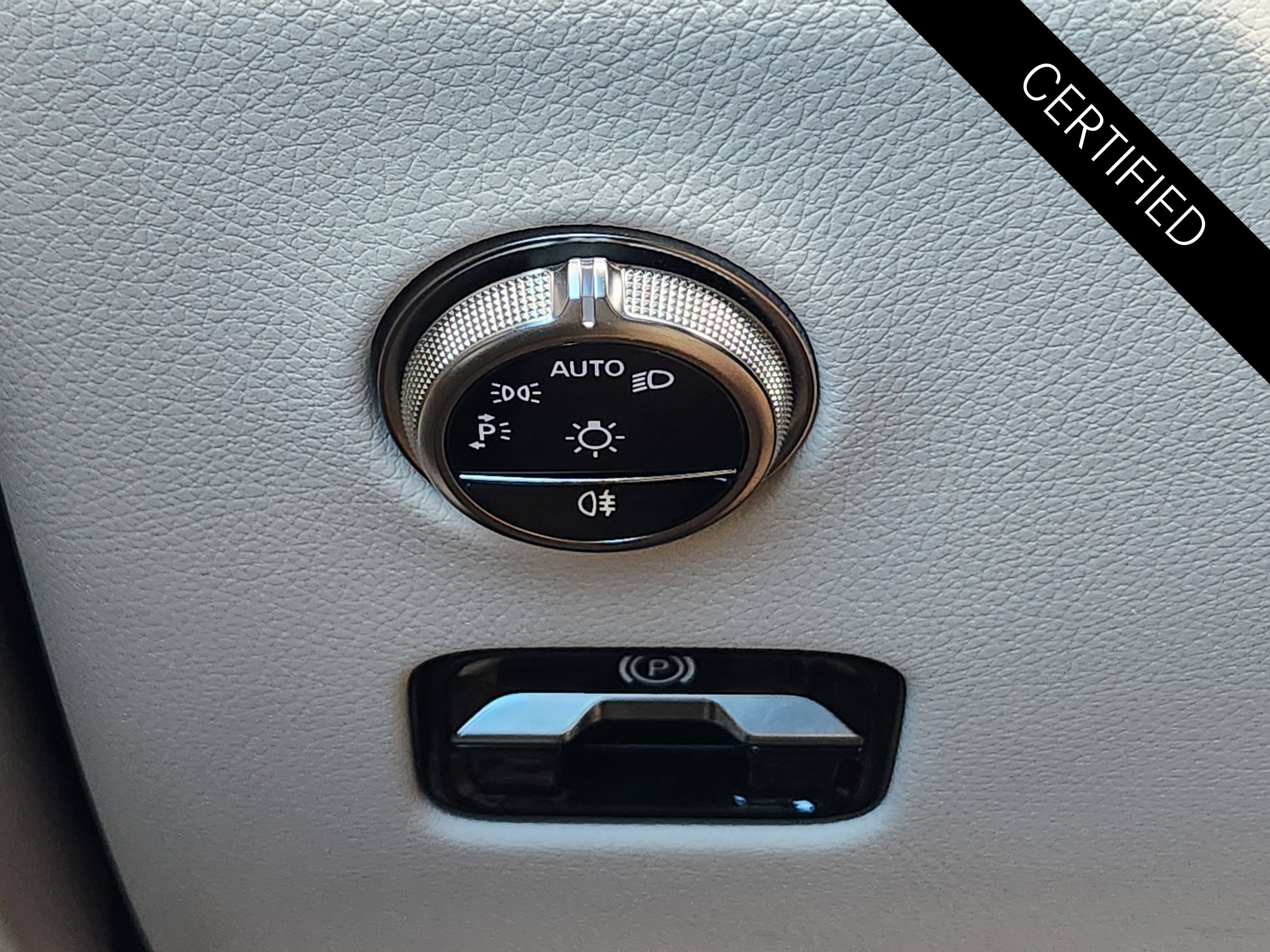 Certified 2026 Mercedes-Benz GLC 300 image 22