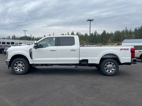 New 2025 Ford F350 Lariat w/ Chrome Package image 9