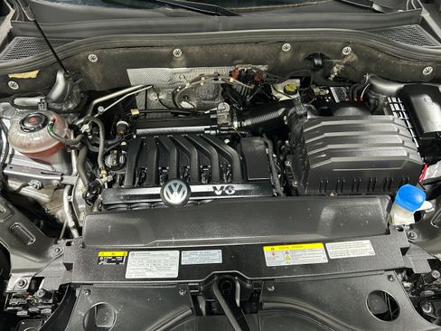 Used 2020 Volkswagen Atlas Cross Sport SEL AWD/4WD image 20