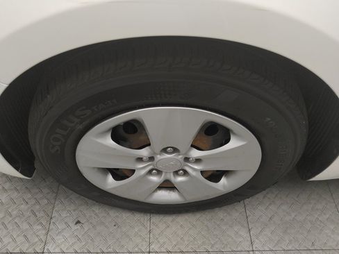 Used 2018 Kia Forte LX FWD image 31