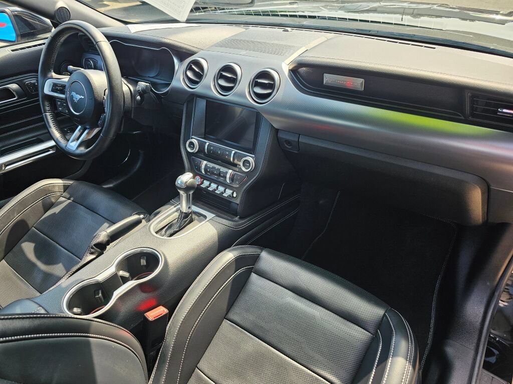Used 2019 Ford Mustang GT Premium w/ Equipment Group 401A RWD image 10