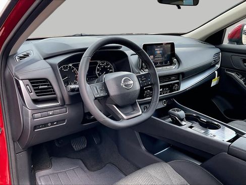 New 2026 Nissan Rogue SV FWD image 8
