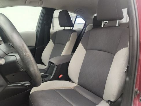 Used 2023 Toyota Corolla LE FWD image 13
